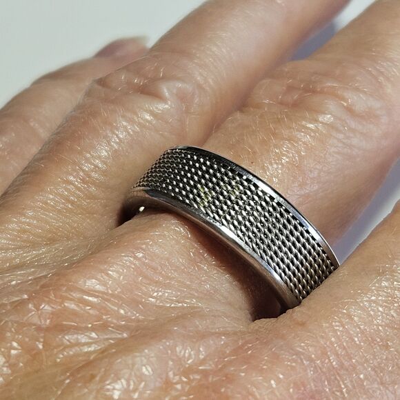 Unbranded Other - Mesh Textured Comfort Fit Stainless Steel Wedding Band Ring Size 11